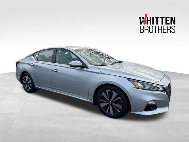 used 2019 Nissan Altima car, priced at $15,000