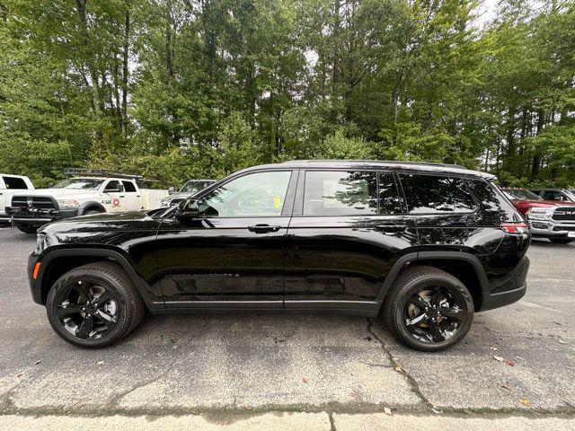 new 2025 Jeep Grand Cherokee L car, priced at $48,312