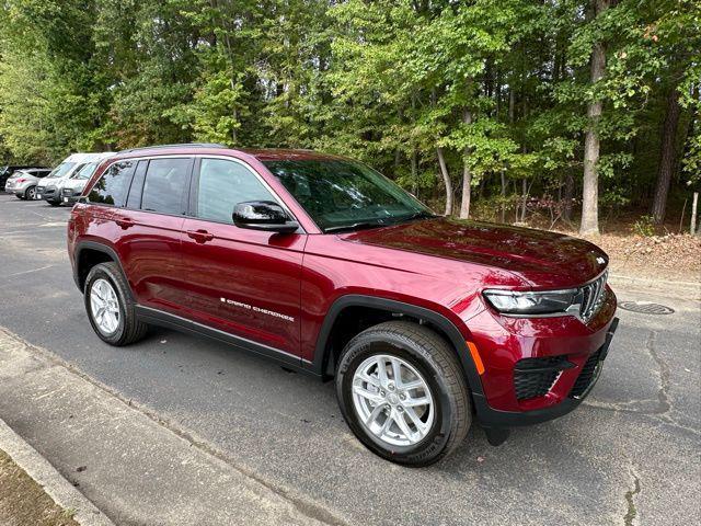 new 2025 Jeep Grand Cherokee car, priced at $38,457