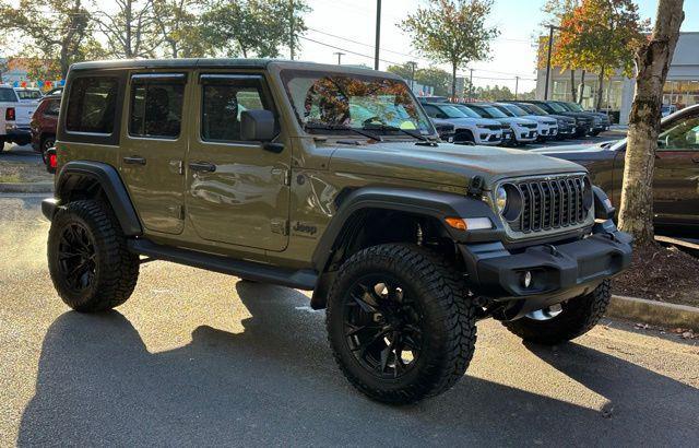 new 2025 Jeep Wrangler car, priced at $55,741
