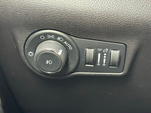 used 2022 Jeep Compass car, priced at $23,970