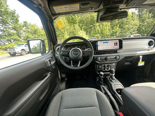 new 2025 Jeep Wrangler car, priced at $43,705
