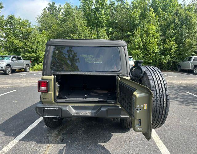 new 2025 Jeep Wrangler car, priced at $43,705