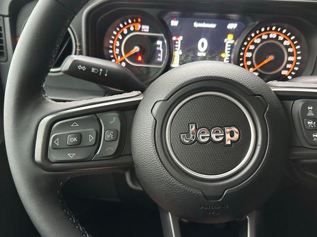 new 2025 Jeep Gladiator car, priced at $48,952