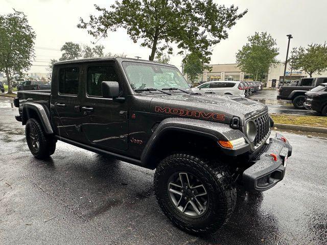 new 2025 Jeep Gladiator car, priced at $48,952
