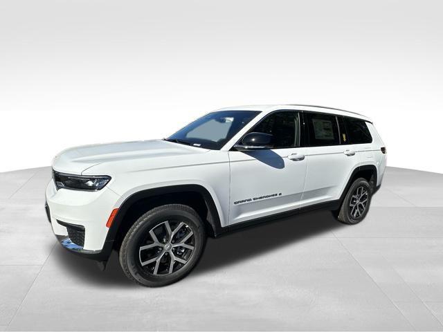 new 2025 Jeep Grand Cherokee L car, priced at $46,464