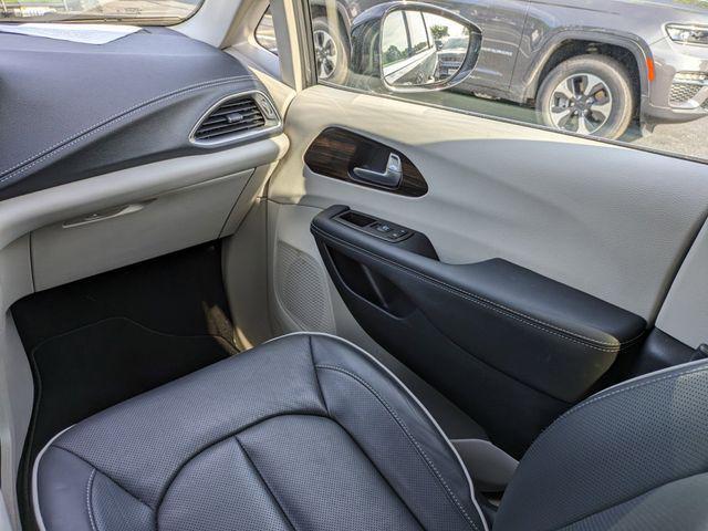 used 2023 Chrysler Pacifica car, priced at $37,000