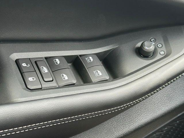 new 2025 Jeep Grand Cherokee car, priced at $42,461