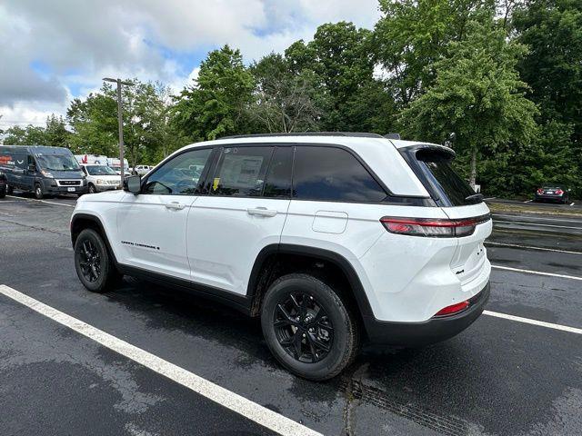 new 2025 Jeep Grand Cherokee car, priced at $42,771