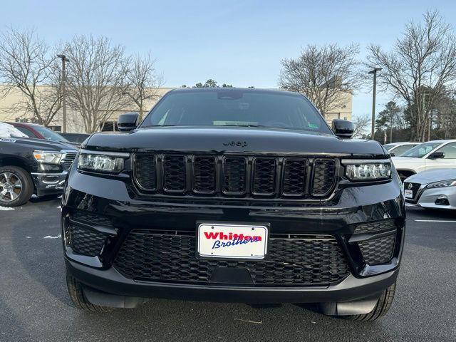 new 2025 Jeep Grand Cherokee car, priced at $42,410