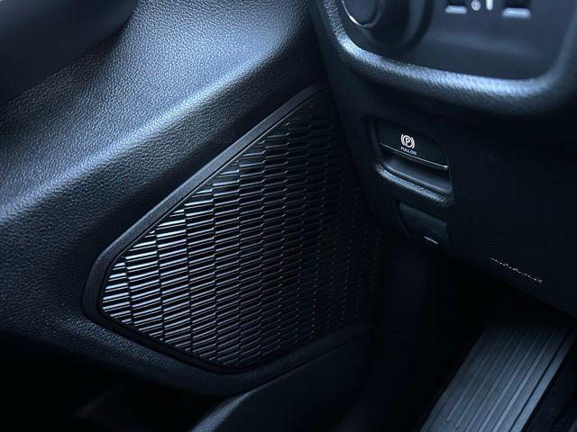 new 2025 Jeep Grand Cherokee car, priced at $42,087