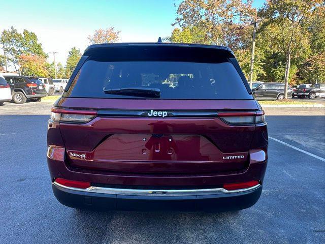 new 2025 Jeep Grand Cherokee car, priced at $42,087