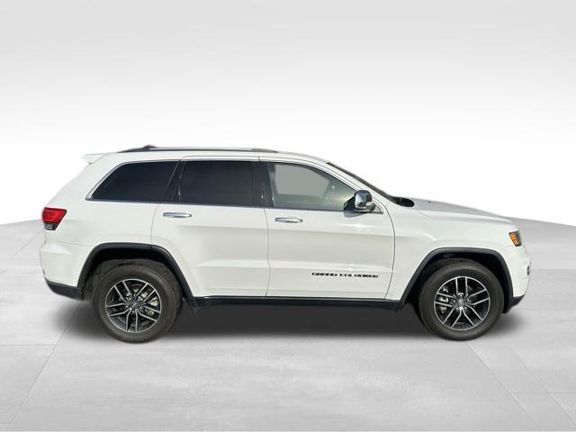 used 2017 Jeep Grand Cherokee car, priced at $17,970