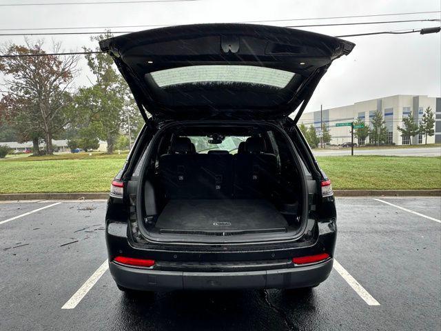 used 2023 Jeep Grand Cherokee car, priced at $31,990