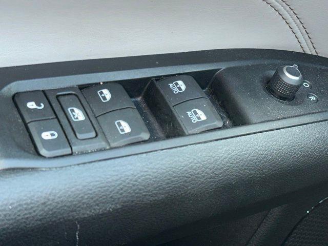 used 2022 Jeep Compass car, priced at $24,000