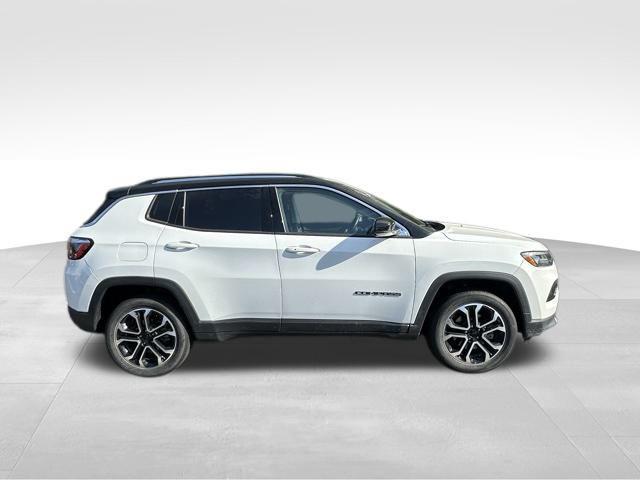used 2022 Jeep Compass car, priced at $24,000