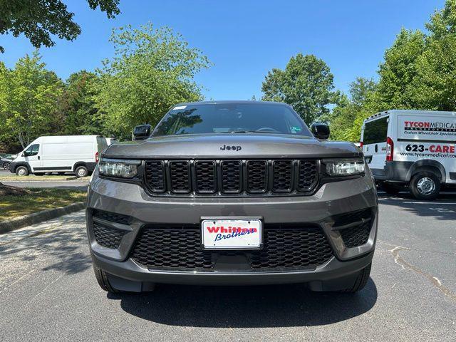 new 2025 Jeep Grand Cherokee car, priced at $41,728