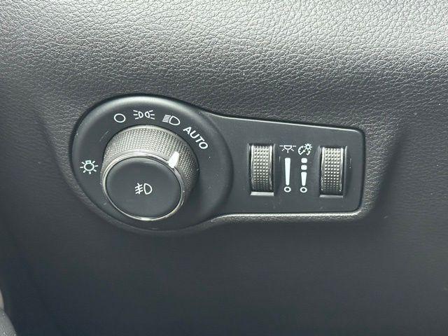 used 2022 Jeep Compass car, priced at $22,570