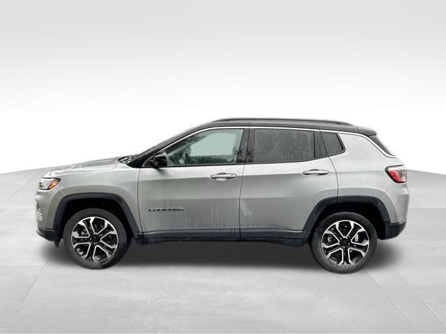 used 2022 Jeep Compass car, priced at $22,570