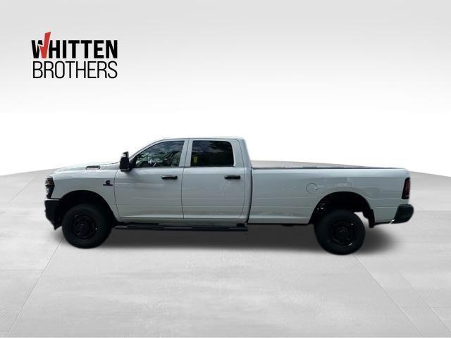 new 2025 Ram 2500 car, priced at $61,065