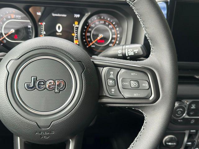 new 2025 Jeep Gladiator car, priced at $47,220