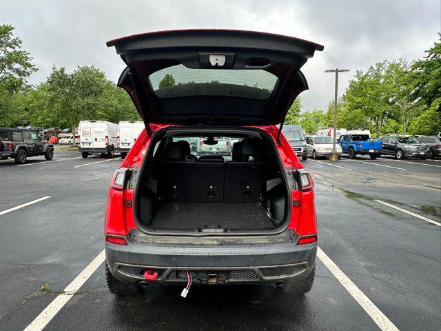used 2019 Jeep Cherokee car, priced at $22,690