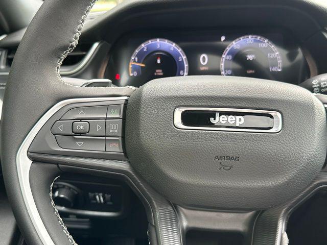 new 2025 Jeep Grand Cherokee car, priced at $39,457
