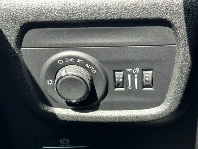 new 2025 Jeep Grand Cherokee L car, priced at $42,407