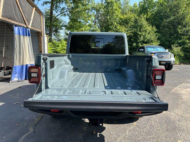 new 2025 Jeep Gladiator car, priced at $49,845