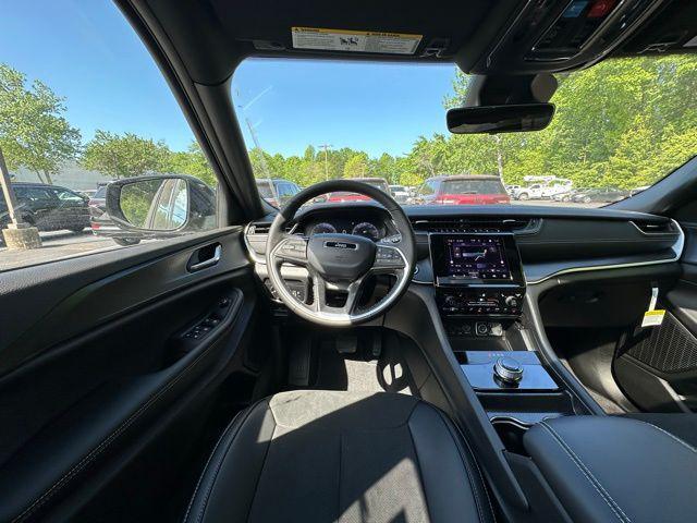 new 2025 Jeep Grand Cherokee L car, priced at $47,065
