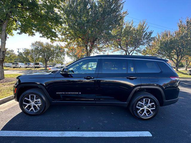 new 2025 Jeep Grand Cherokee L car, priced at $45,030