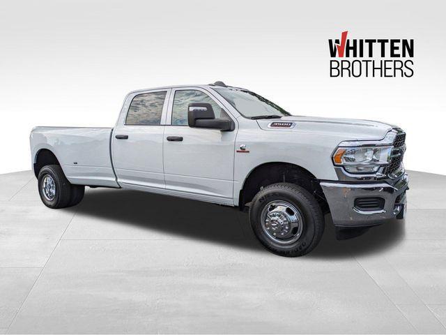 new 2024 Ram 3500 car, priced at $67,885