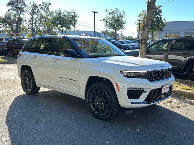 new 2025 Jeep Grand Cherokee car, priced at $65,207