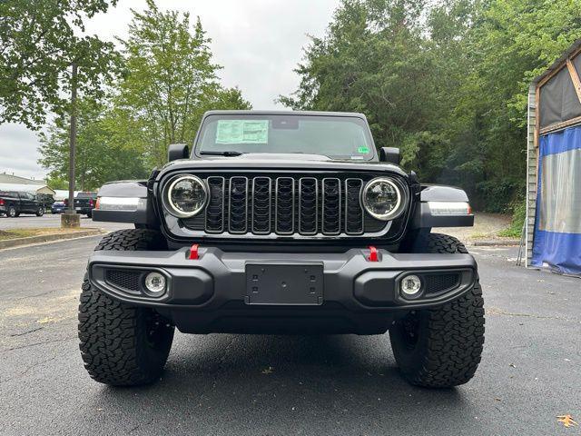 new 2025 Jeep Wrangler car, priced at $61,230