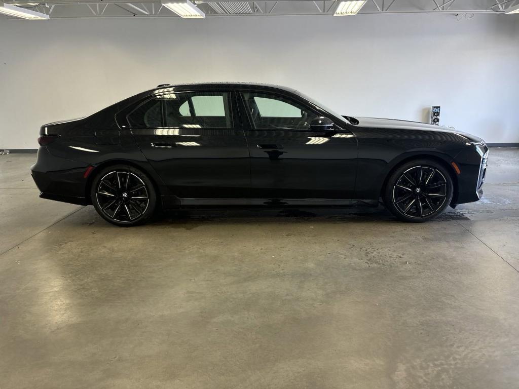 new 2024 BMW i7 car, priced at $117,715