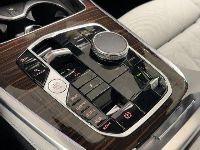 new 2026 BMW X7 car, priced at $92,395