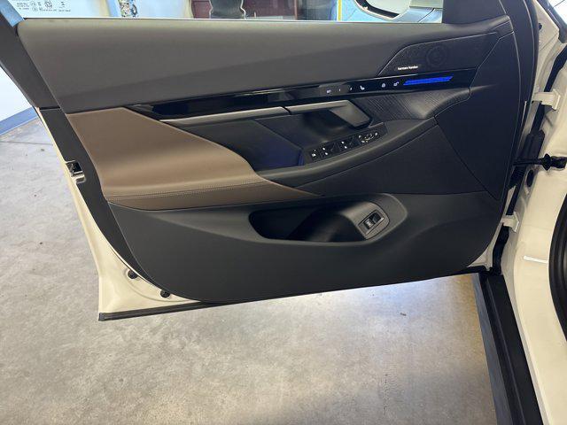 new 2025 BMW 530 car, priced at $62,565