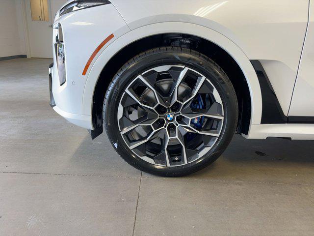new 2026 BMW X7 car, priced at $102,825