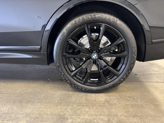 new 2026 BMW X7 car, priced at $97,525