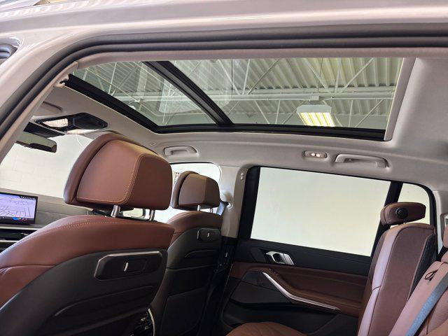 new 2026 BMW X7 car, priced at $94,385