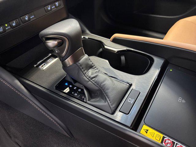 used 2025 Lexus ES 350 car, priced at $42,998