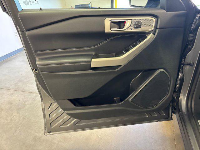 used 2022 Ford Explorer car, priced at $33,998
