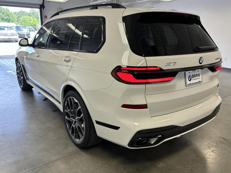 new 2025 BMW X7 car, priced at $100,890