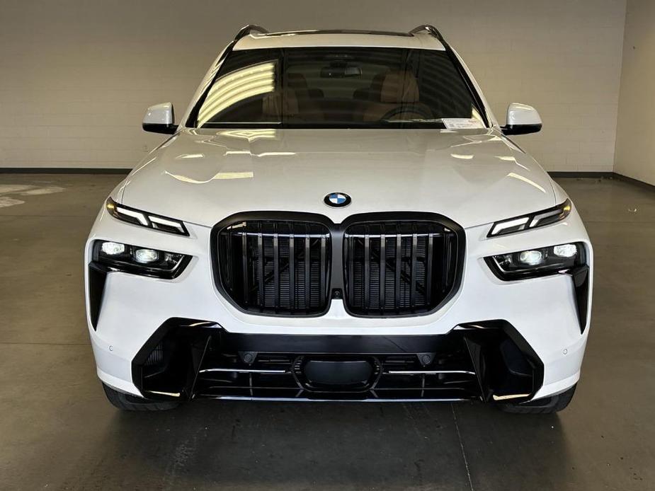 new 2025 BMW X7 car, priced at $98,470