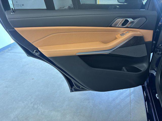 new 2026 BMW X7 car, priced at $100,495