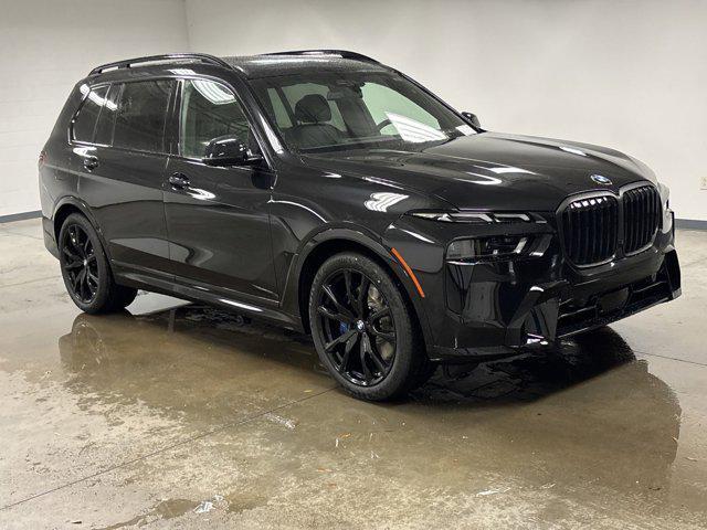 new 2025 BMW X7 car, priced at $99,715