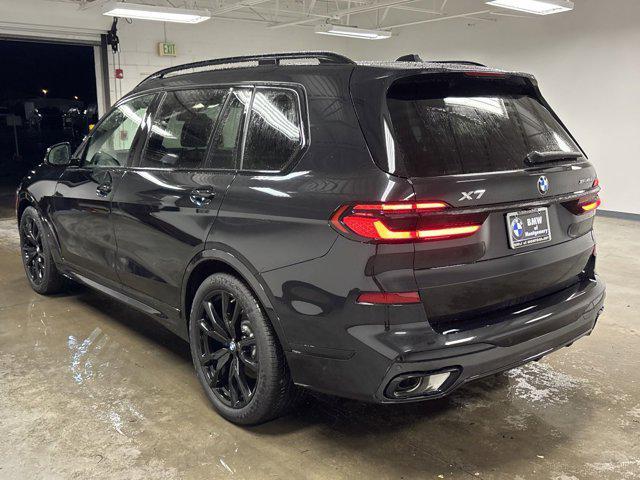 new 2025 BMW X7 car, priced at $99,715