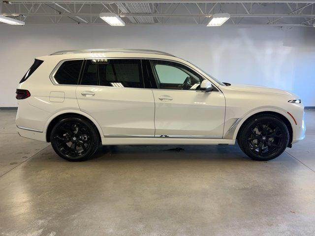 new 2026 BMW X7 car, priced at $93,625