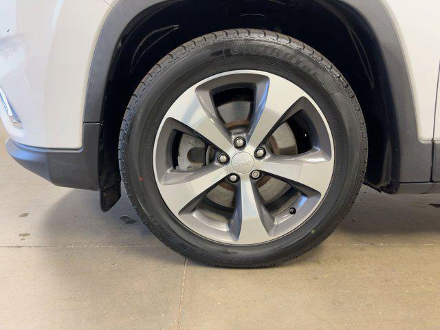 used 2019 Jeep Cherokee car, priced at $16,998
