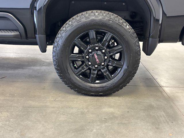 used 2025 GMC Sierra 2500 car, priced at $77,498